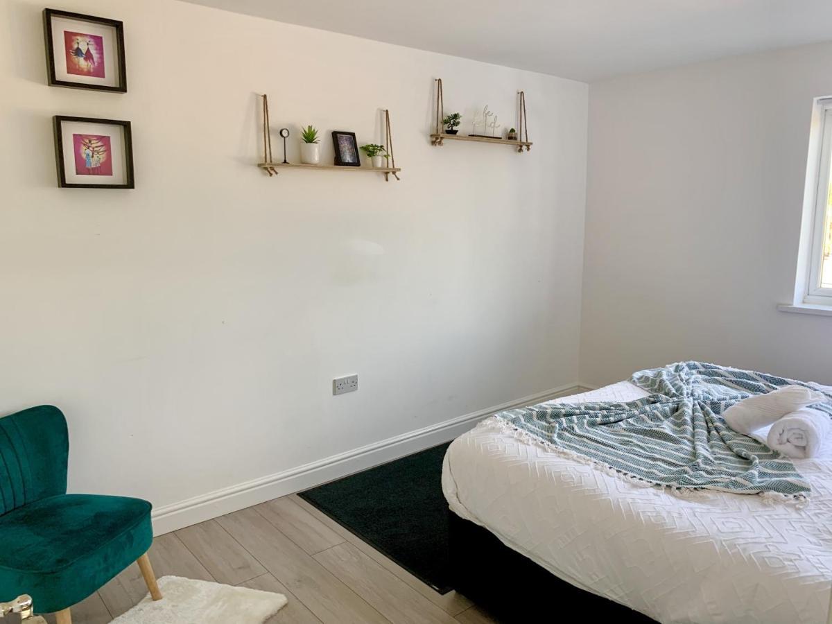 Modern & Cosy 2-Bed Apartment Near Nec, Airport & Jlr! Birmingham Ngoại thất bức ảnh